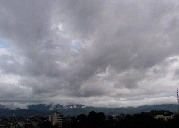आजको मौसम :हावाहुरी, चट्याङ र वर्षाको सम्भावना