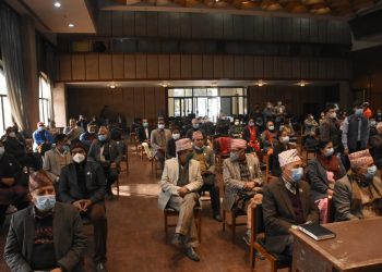 नेकपाका अलग अलग भेला