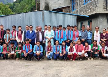 रामारोशन गाउँपालिकाद्धारा एसईईमा उत्तिर्ण हुने विद्यार्थीलाई सम्मान