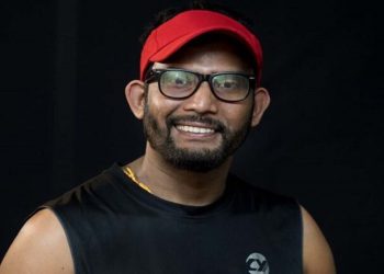 गायक बाबुल गिरीविरुद्ध प्रहरीमा उजुरी